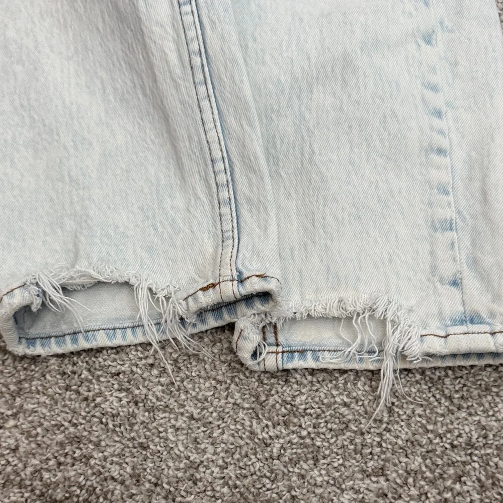 Abercrombie & Fitch Curve Love Acid Wash High-Rise Mom Jeans SZ 2 3/$30 - Picture 6 of 16